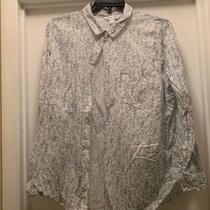 Old Navy Dainty Blue & Purple Floral Classic Shirt